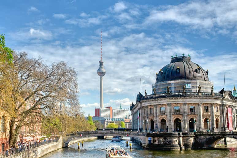 Cuatro puentes en Alemania para escapar de la rutina: de Erfurt a Hunsrück, un recorrido por construcciones singulares