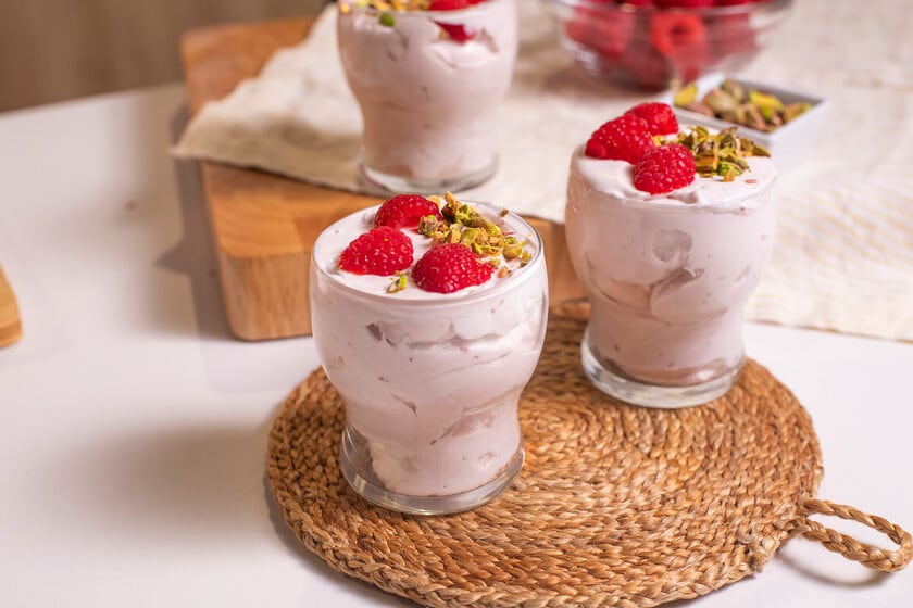 Mousse de frambuesas: 15 minutos de trabajo y el resto lo hace la heladera