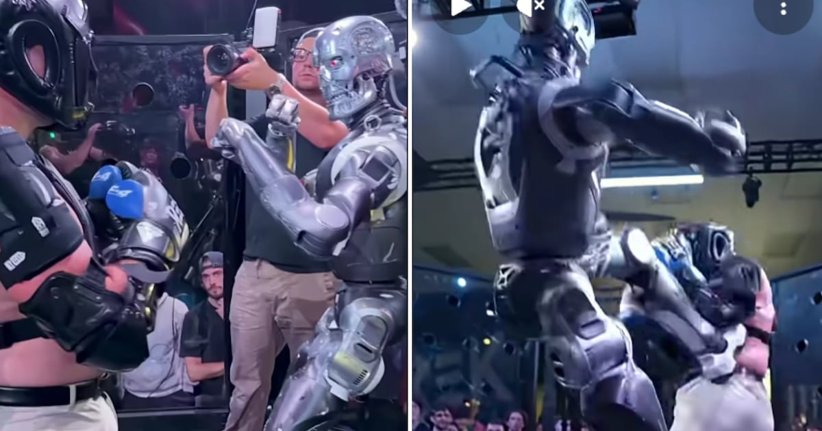 Hombre contra máquina, jaula de verdad: un influencer terminó con la mano rota peleando con humanoides en San Francisco