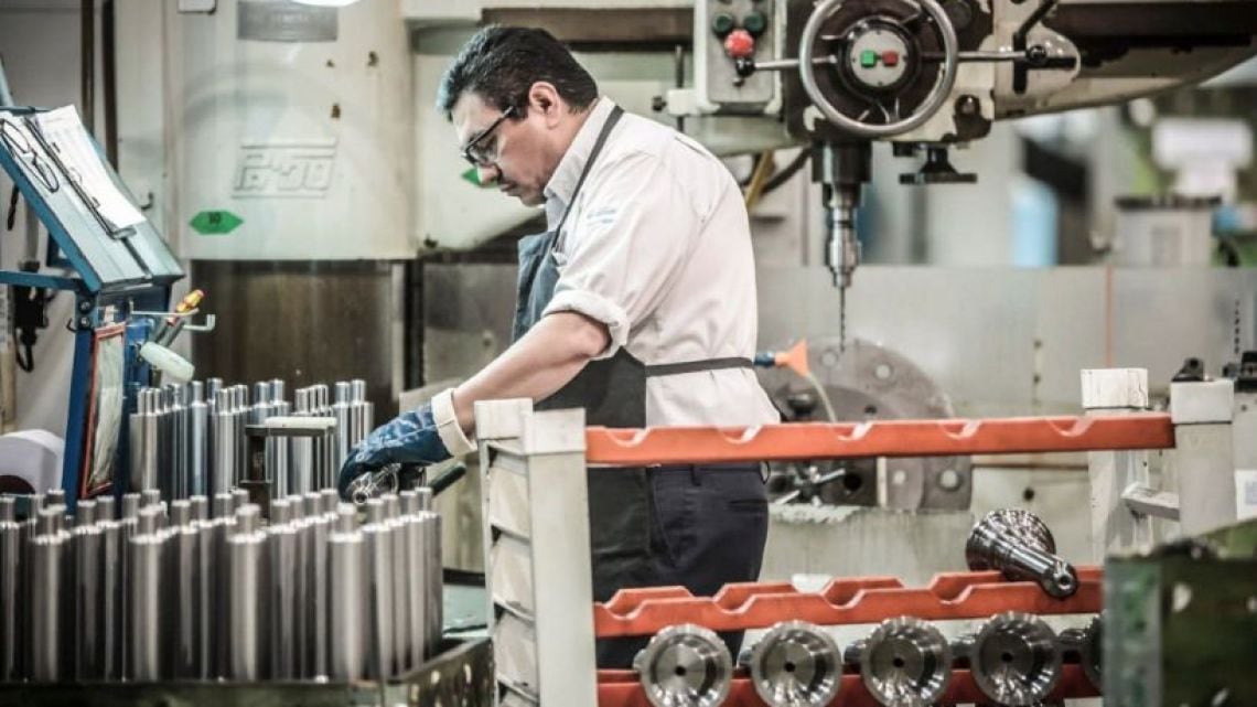 Manufactura en retroceso: la industria acumula la pérdida de más de 66 mil puestos registrados entre 2024 y 2026