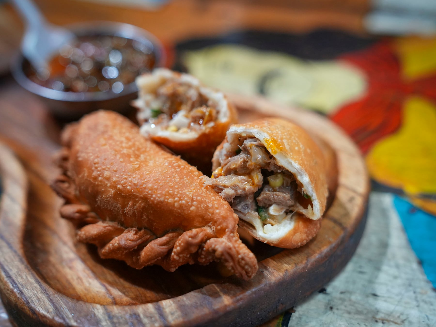 Cinco locales de Buenos Aires sostienen la receta de las empanadas del norte y acumulan miles de reseñas en plataformas digitales