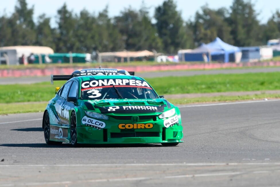 Concepción del Uruguay espera la definición: Llaver llega como puntero del TC2000 y Di Palma le respira en la nuca