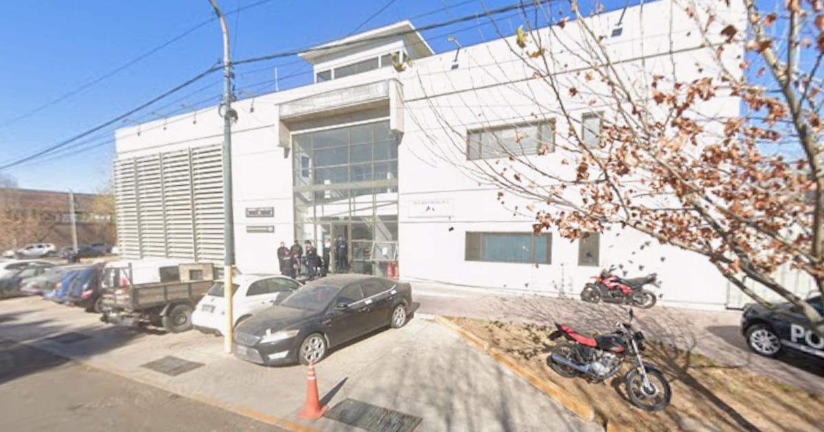 Imputaron a un efectivo mendocino por abusar sexualmente de una detenida en una comisaría de Godoy Cruz