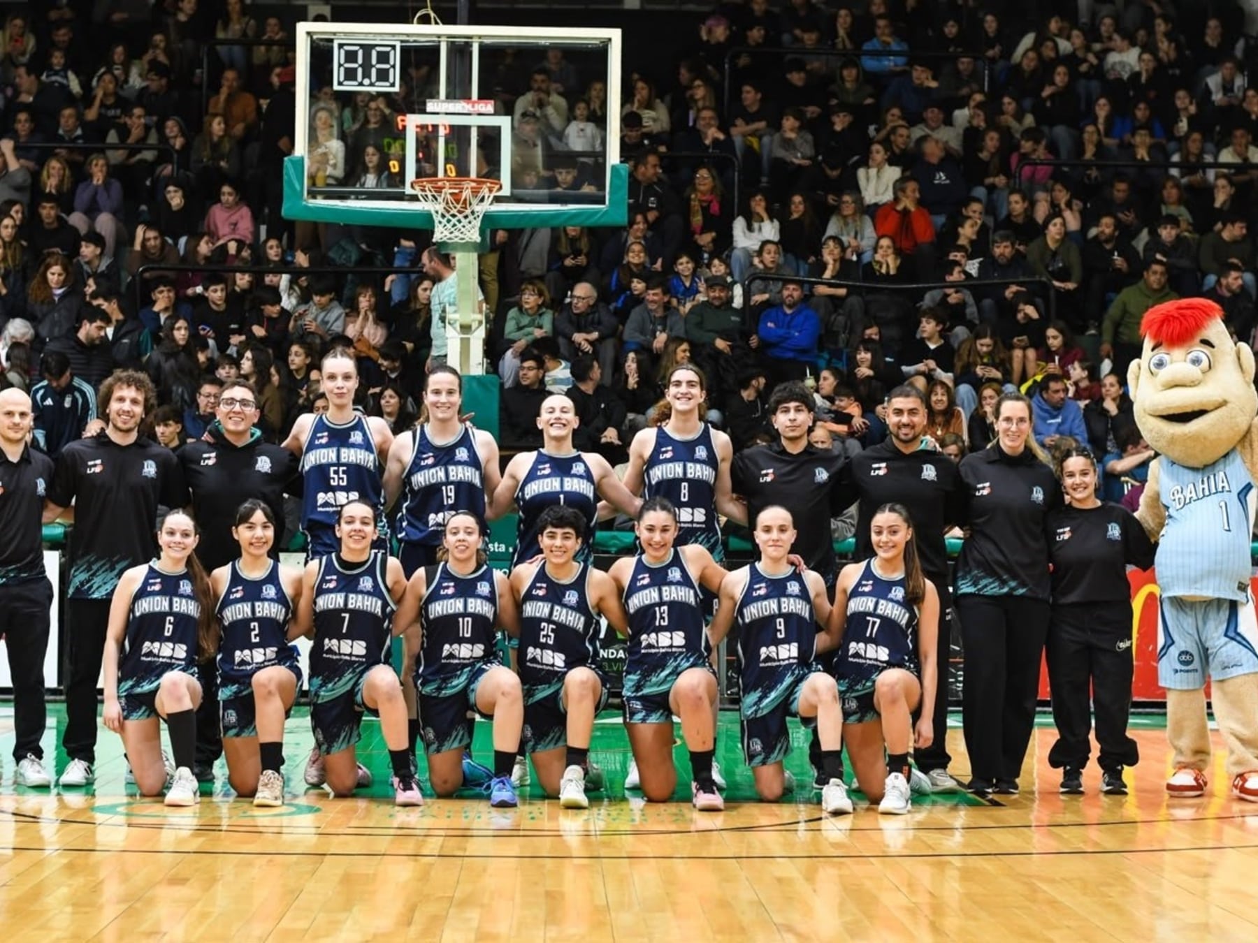 Bahía Blanca se reencontró con la elite: ahora fueron ellas las que se pusieron la Liga al hombro