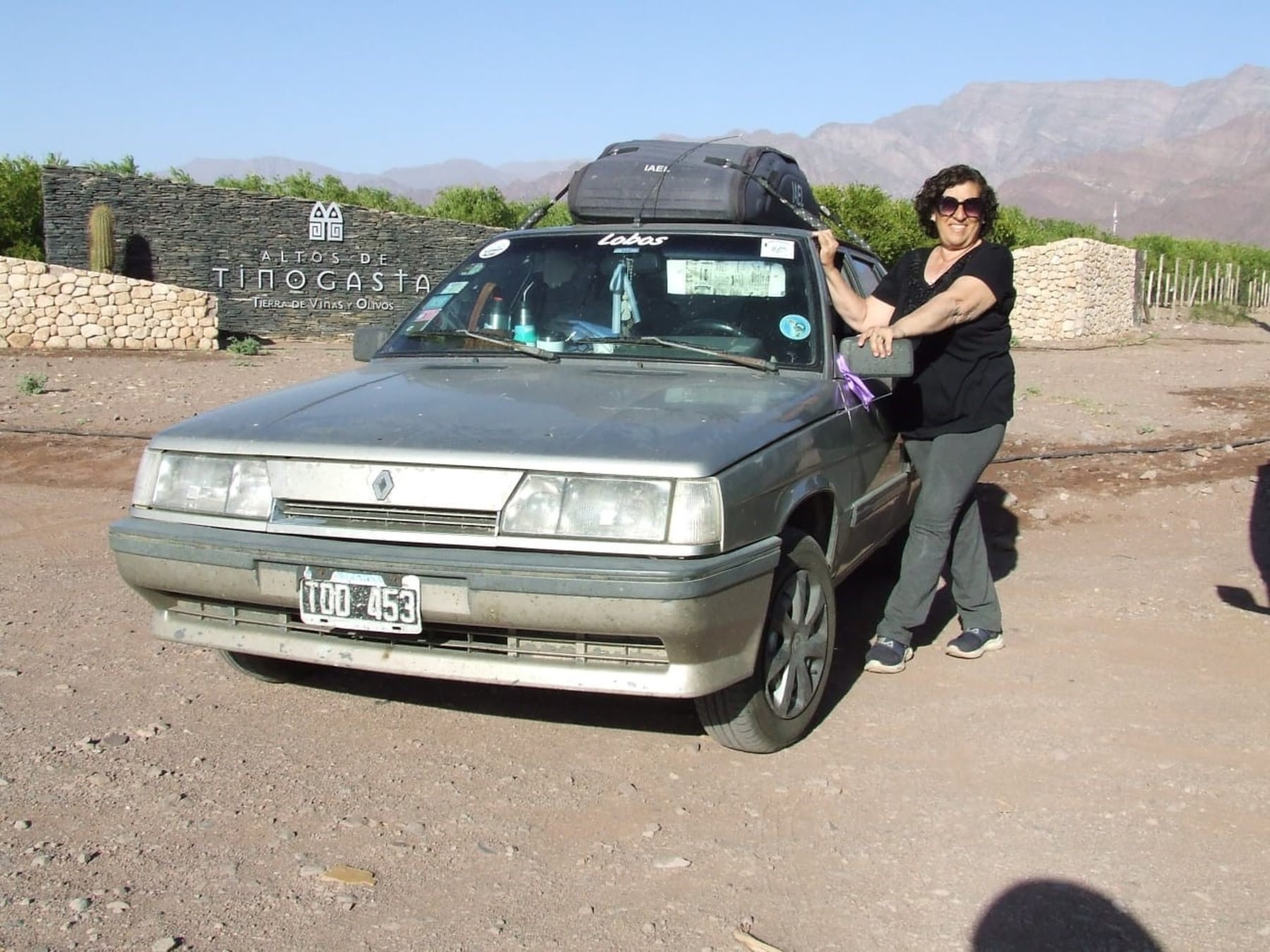 Delia Torres, la viajera solitaria de 63 años que recorre la Argentina en un auto convertido en casa rodante
