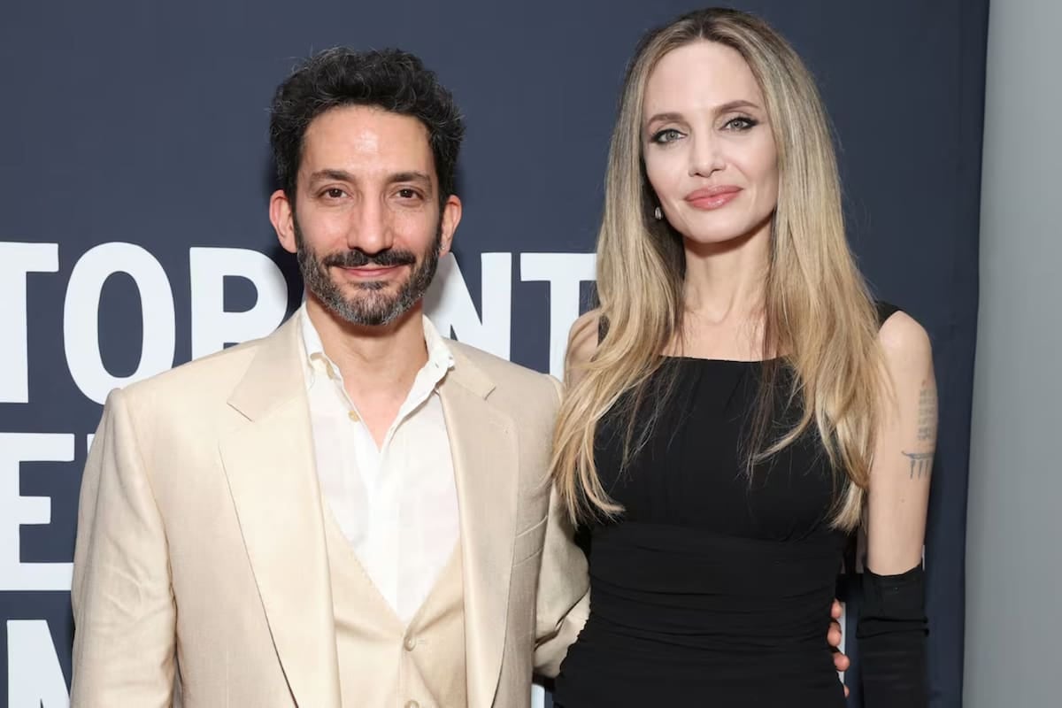 Un argentino en la última película de Angelina Jolie: Minujín se codeó con Hayek y hasta se olvidó de que estaba frente a una estrella