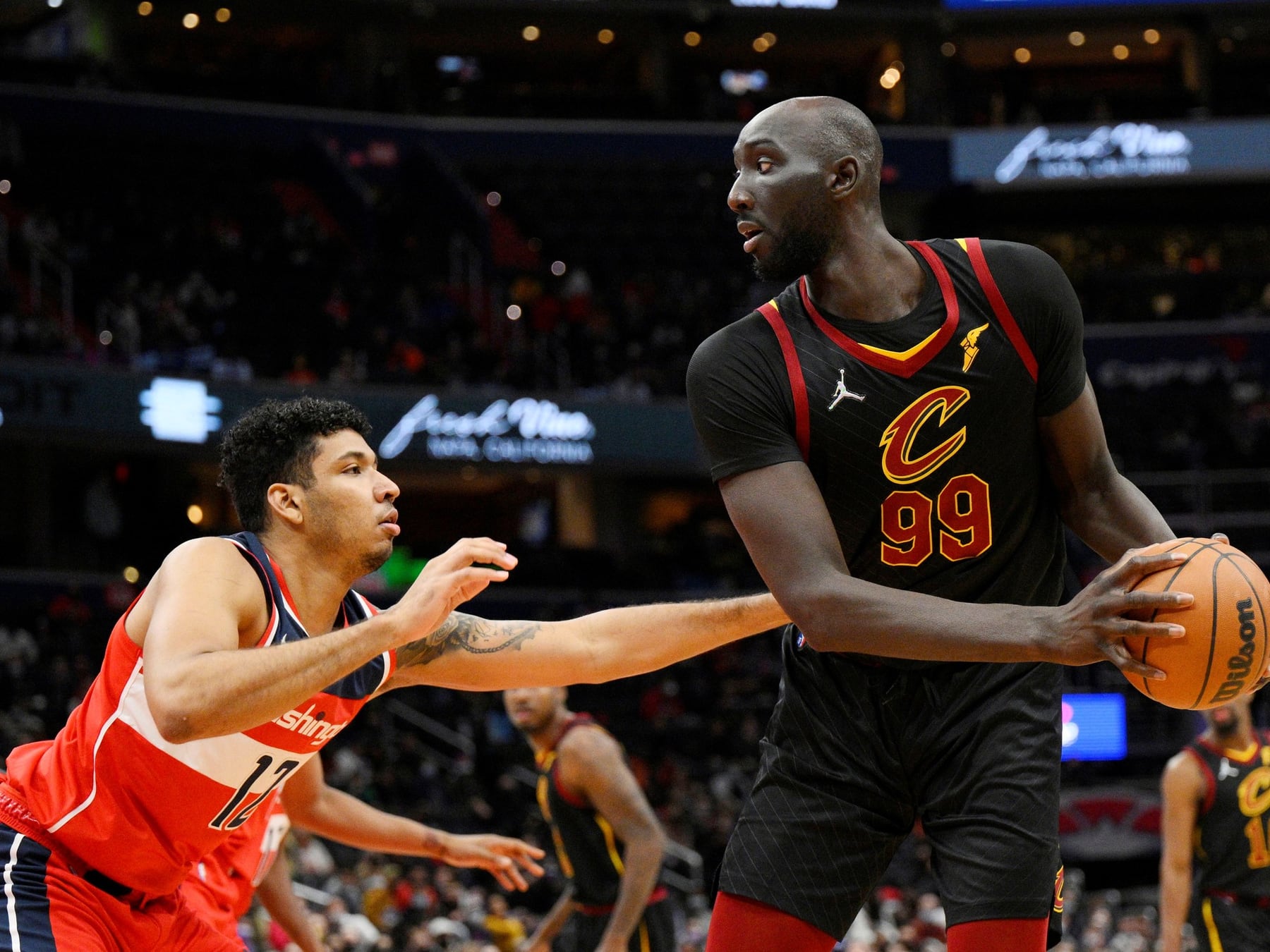 Tacko Fall y la apuesta de los Sixers: gigante de casi dos metros treinta para tapar grietas en el aro
