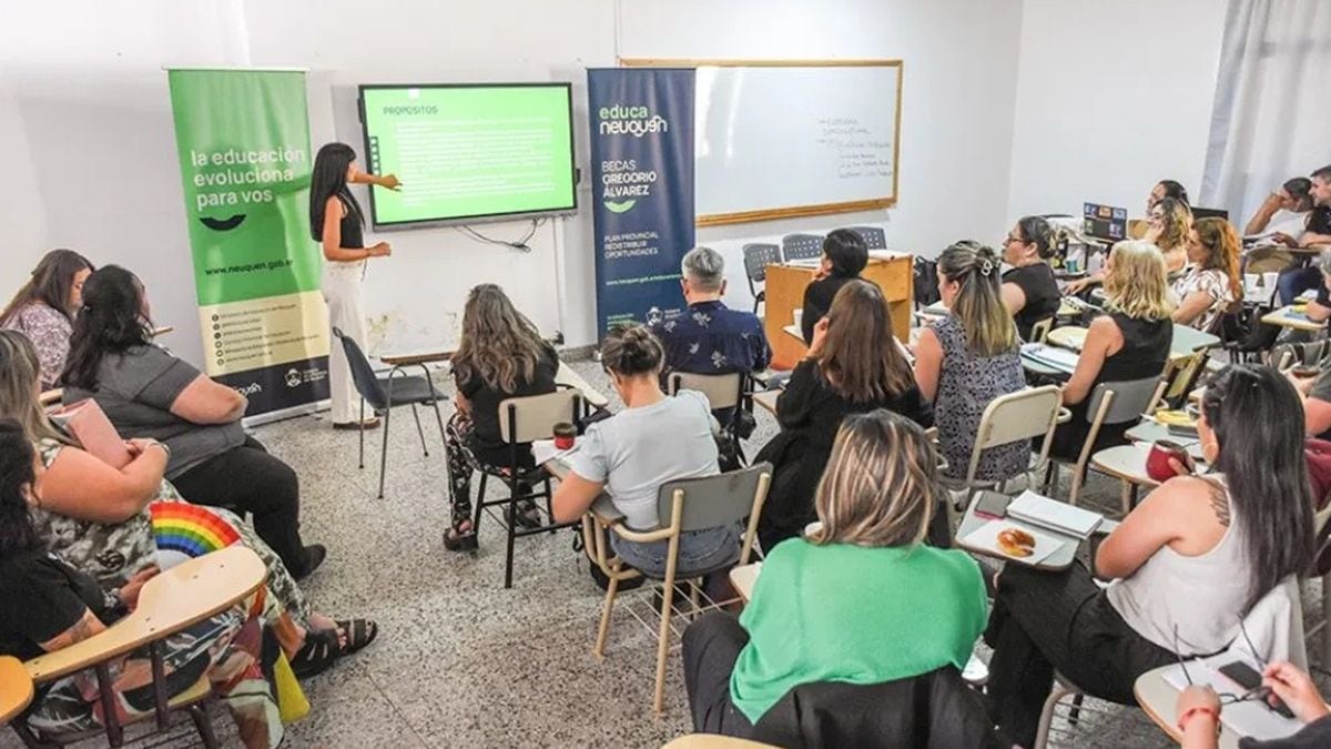 438 becas Gregorio Álvarez ya tienen dueño en Neuquén y el resto espera su turno antes del 18 de octubre