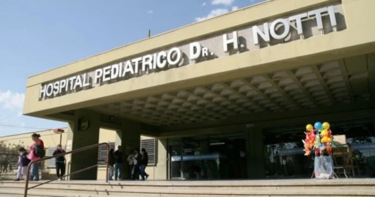 Una niña de ocho años murió en Maipú tras un choque entre una moto y una camioneta