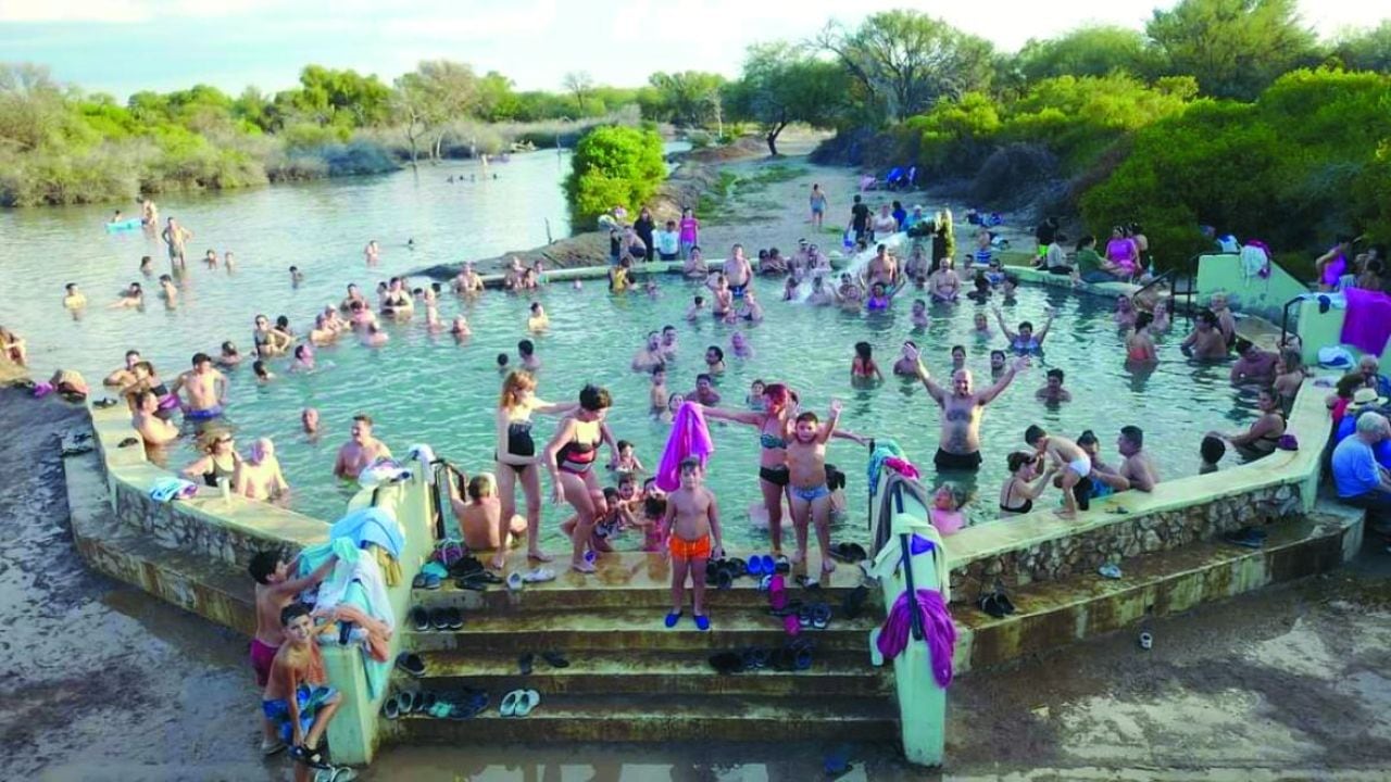 Cinco termas argentinas para combinar aguas minerales y naturaleza